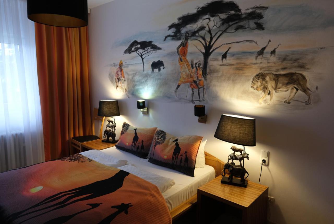 Engelbert 3* Dusseldorf