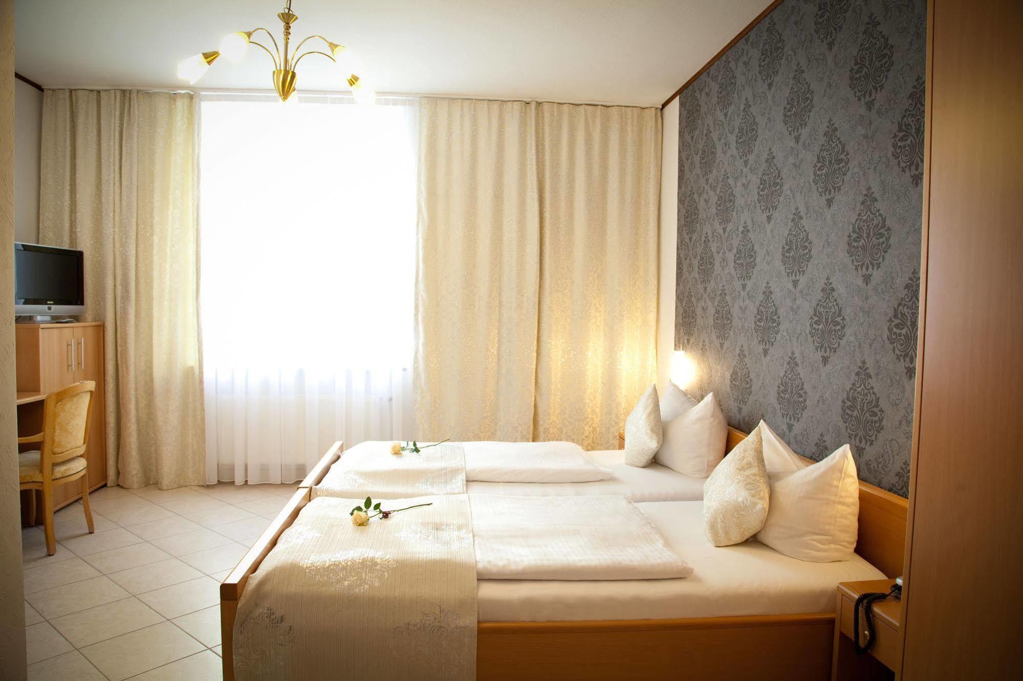 Hotel Engelbert Dusseldorf